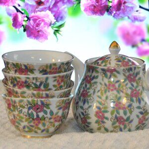 Beautiful Chinese Teapot With Floral Designs And 4 Matching Cups Dining